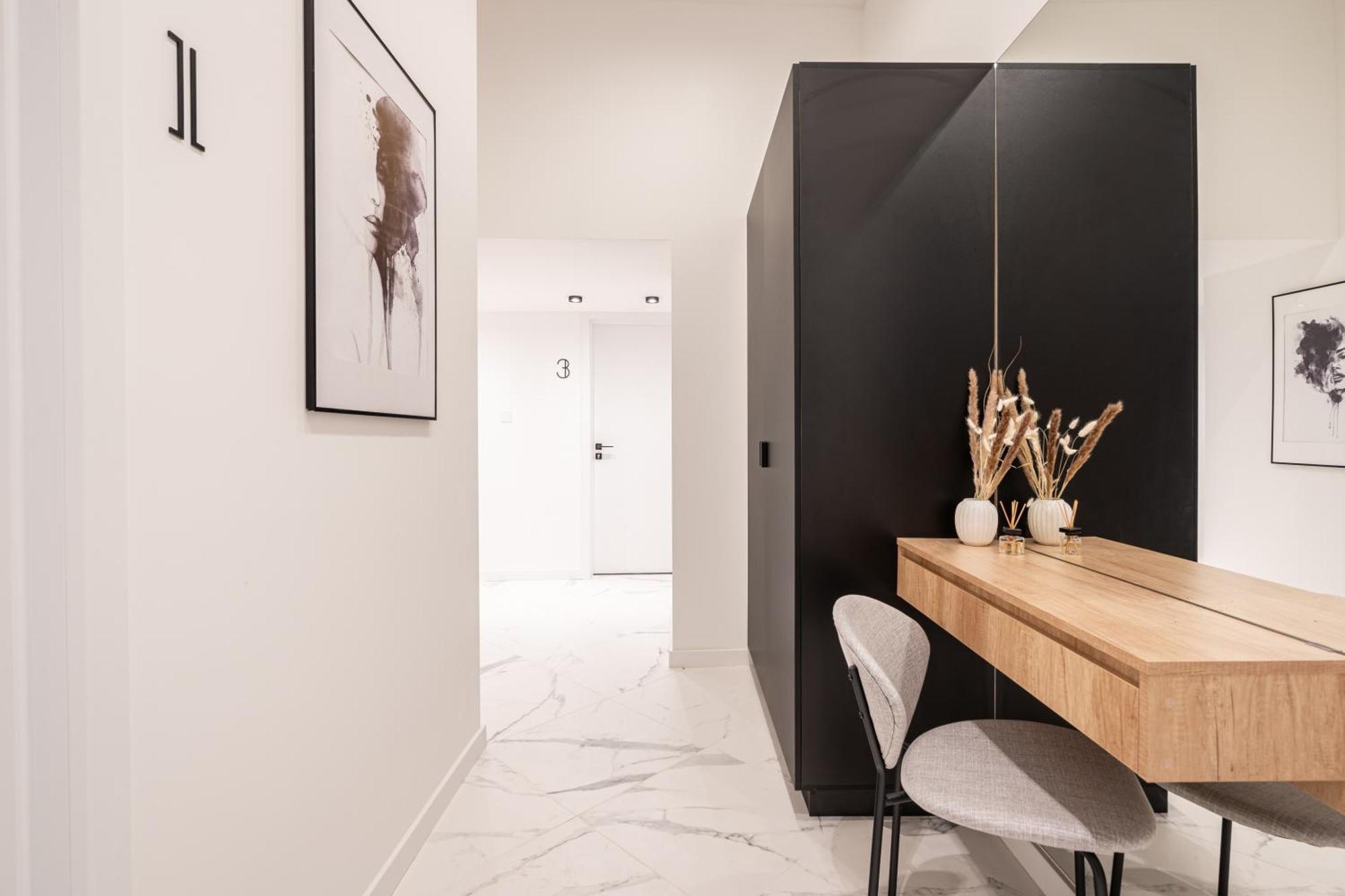 E56 - Grand Boulevard Heritage Residence - Best Location By Bqa Budapest Eksteriør billede